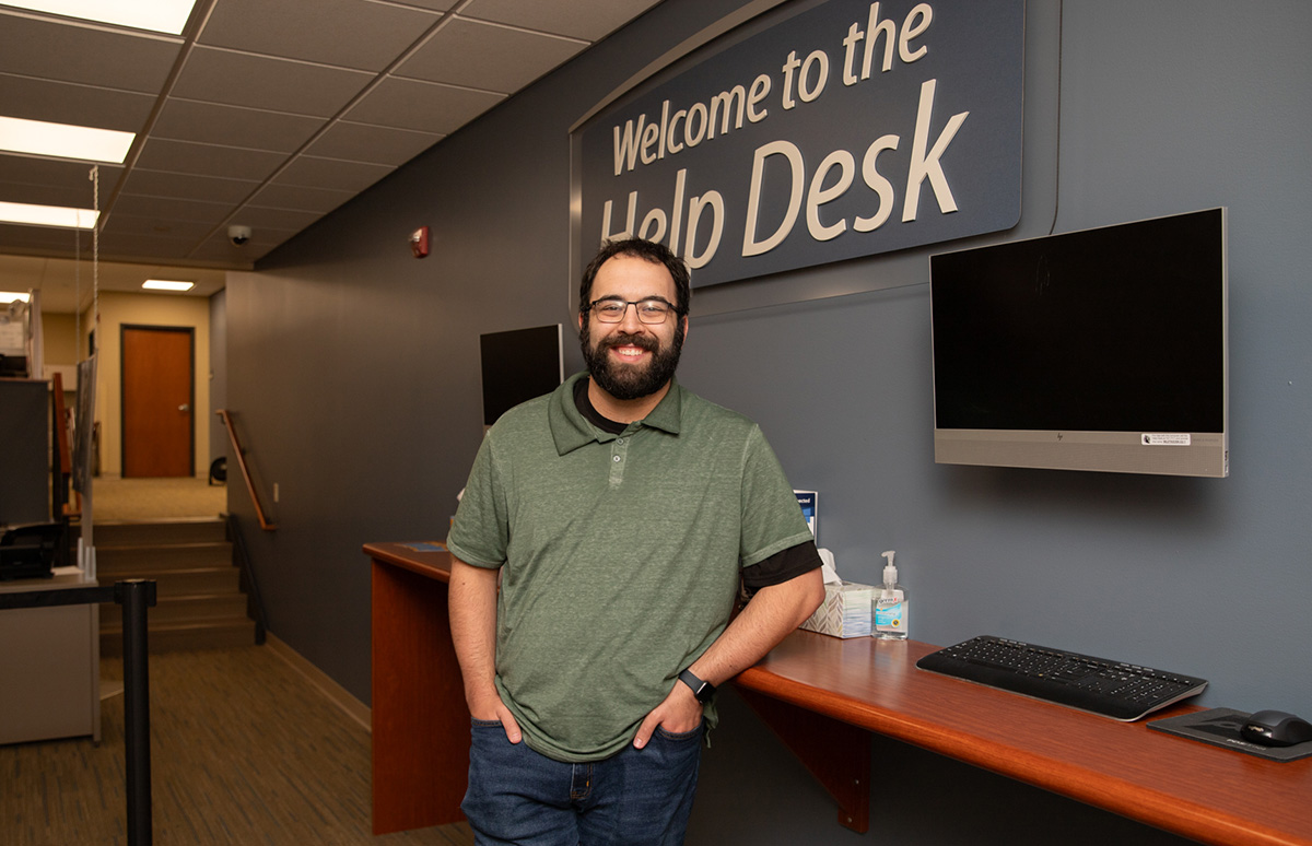 Get to Know Jon Rosenbloom, Help Desk Support Technician