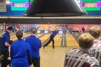 Talons Bowling Team Places 18th in Tournament Held Jan. 25-26