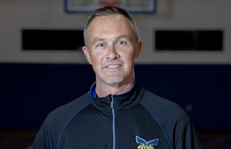 Aaron Dobbs Leads Blackhawk’s Women’s Basketball Team