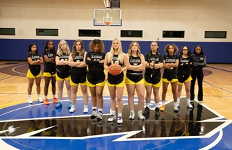 Talons Sports Roundup for Week of Jan. 5: Basketball Teams Lose on the Road